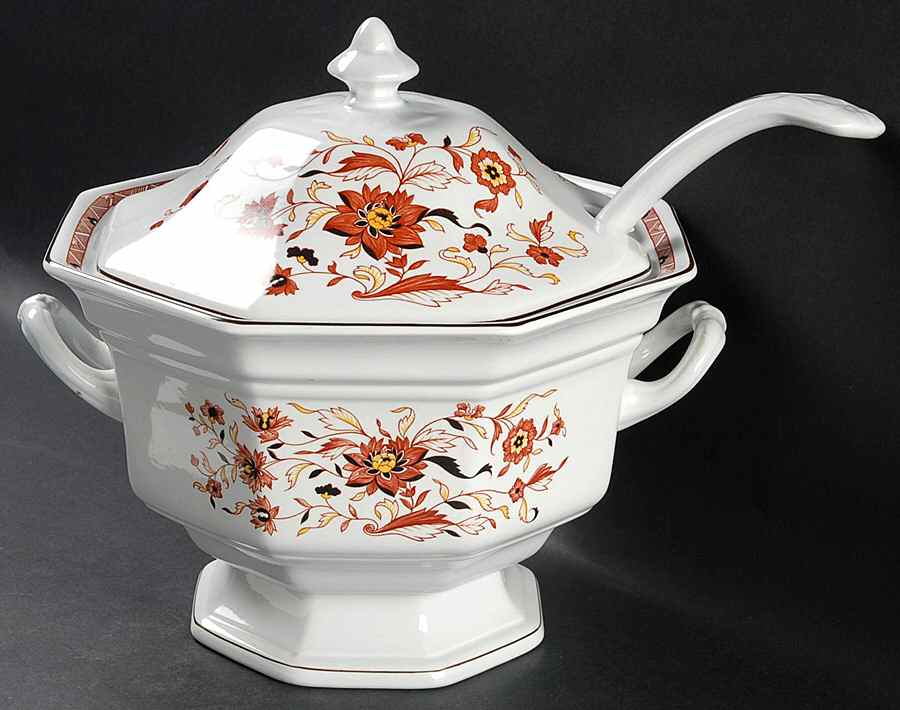 Kashmar Tureen & Lid w/Ladle by Wedgwood-1
