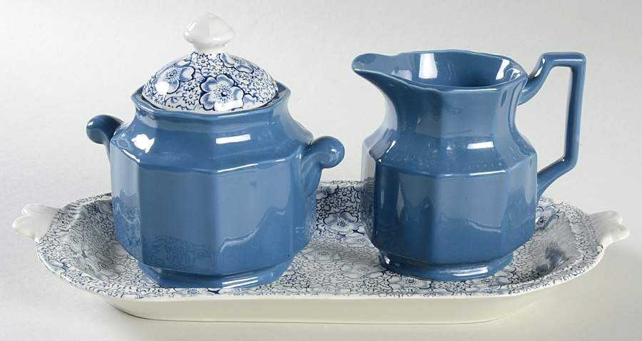 Kensington Chintz Blue Creamer & Sugar with Lid & Tray Set by Wedgwood-1