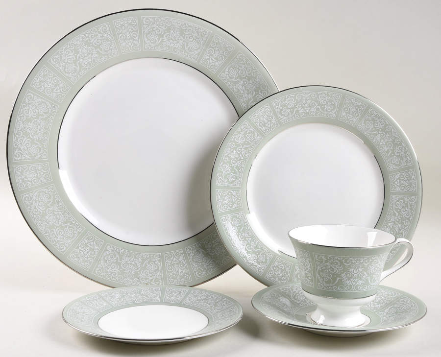 Kenilworth 5 Piece Place Setting by Wedgwood-1