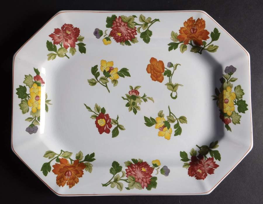 Kimono 14" Oval Serving Platter by Wedgwood-1