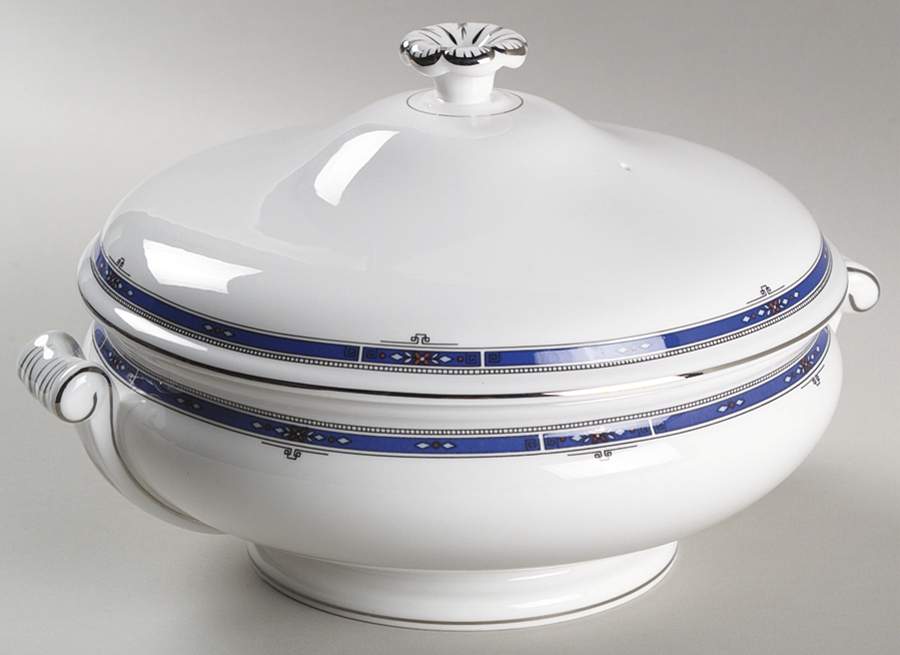 Kingsbridge Round Covered Vegetable by Wedgwood-1