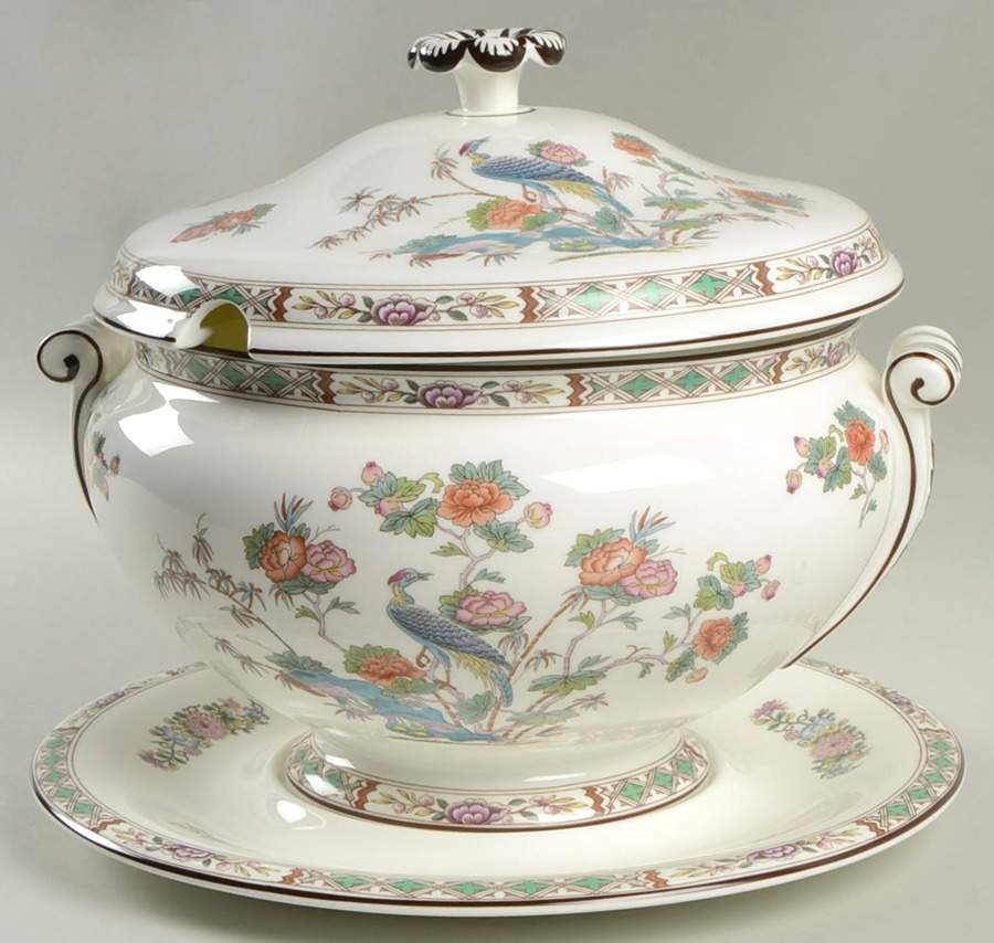 Kutani Crane Tureen & Lid w/Underplate by Wedgwood-1