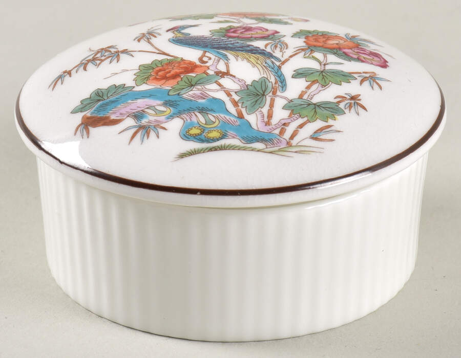 Kutani Crane 2" Round Box & Lid by Wedgwood-1