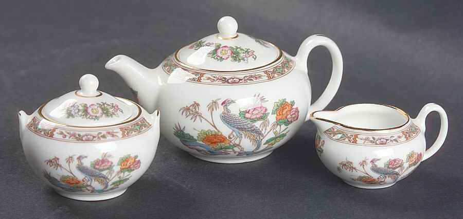 Kutani Crane Miniature Tea Set (Creamer, Suger, Tea Pot) by Wedgwood-1