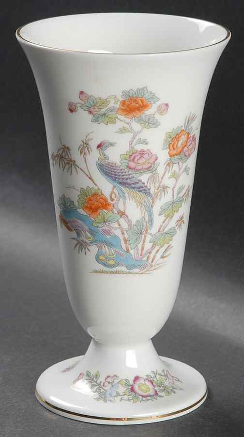 Kutani Crane 7" Vase by Wedgwood-1