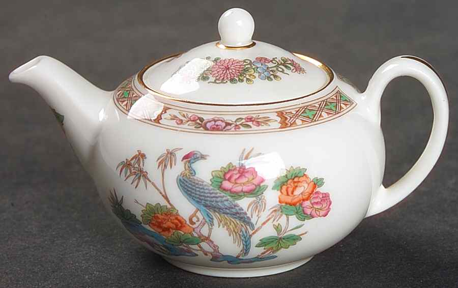 Kutani Crane Miniature Teapot & Lid by Wedgwood-1