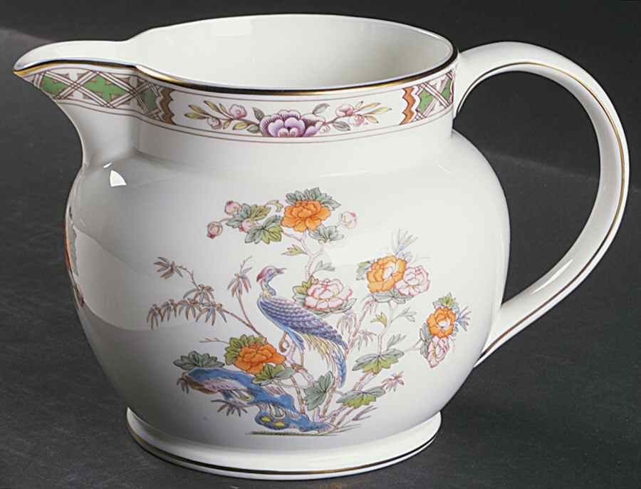 Kutani Crane 32 Oz Pitcher by Wedgwood-1