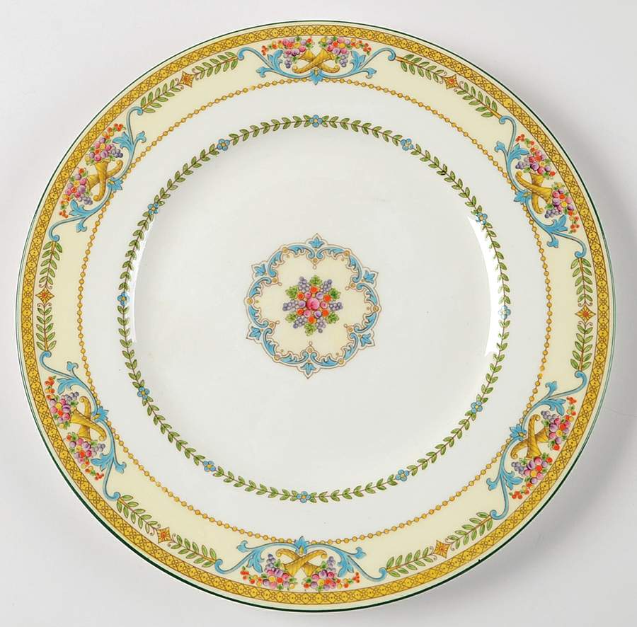 Kynance (Center and Laurel Band) Dinner Plate by Wedgwood-1
