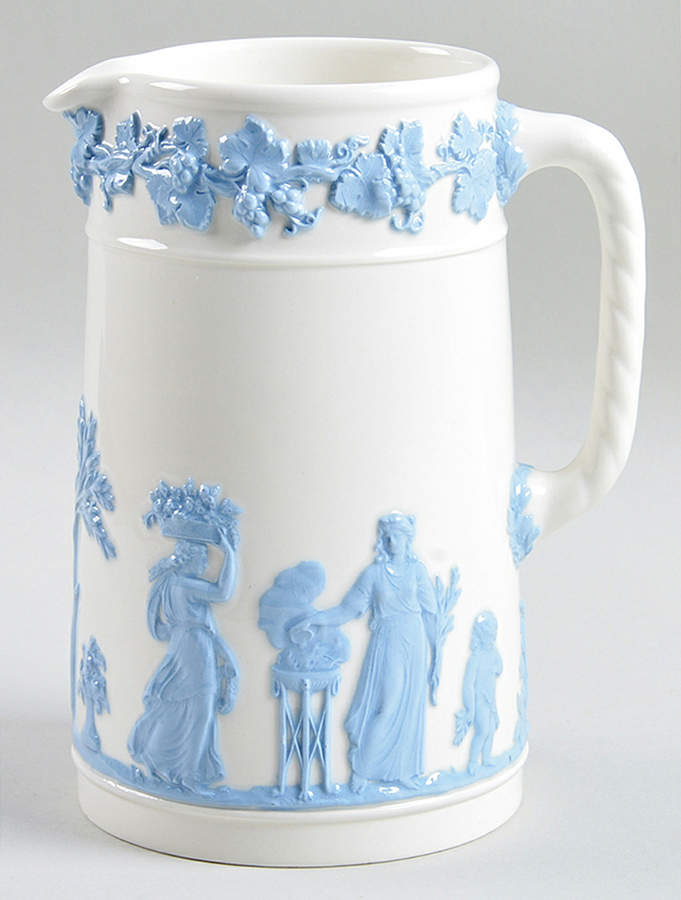 Lavender on Cream Color (Plain) 26 Oz Jug by Wedgwood-1