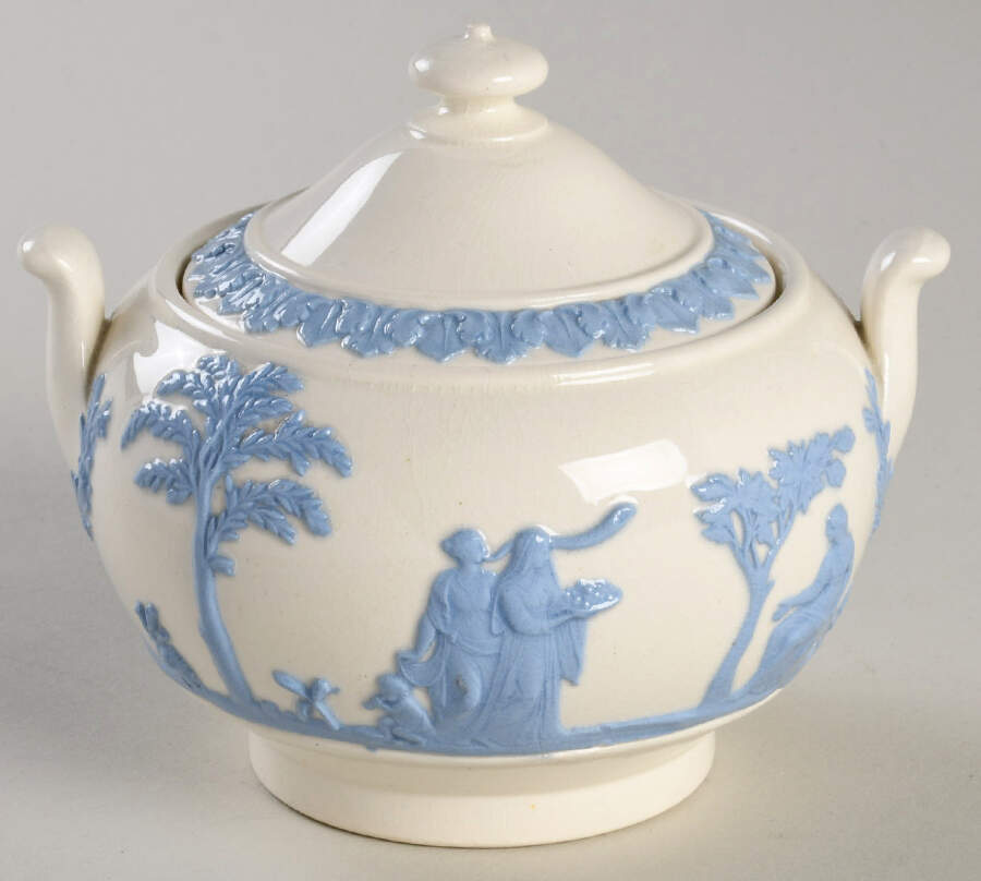 Lavender on Cream Color (Plain) Mini 146 Shape Sugar Bowl & Lid by Wedgwood-1
