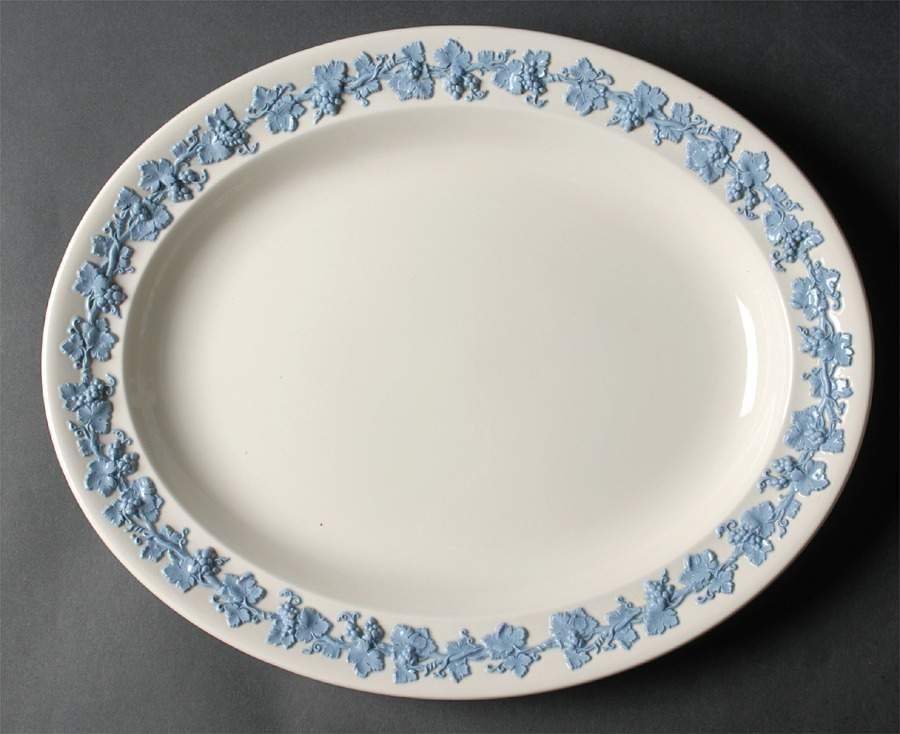 Lavender on Cream Color (Plain) 14" Oval Serving Platter by Wedgwood-1