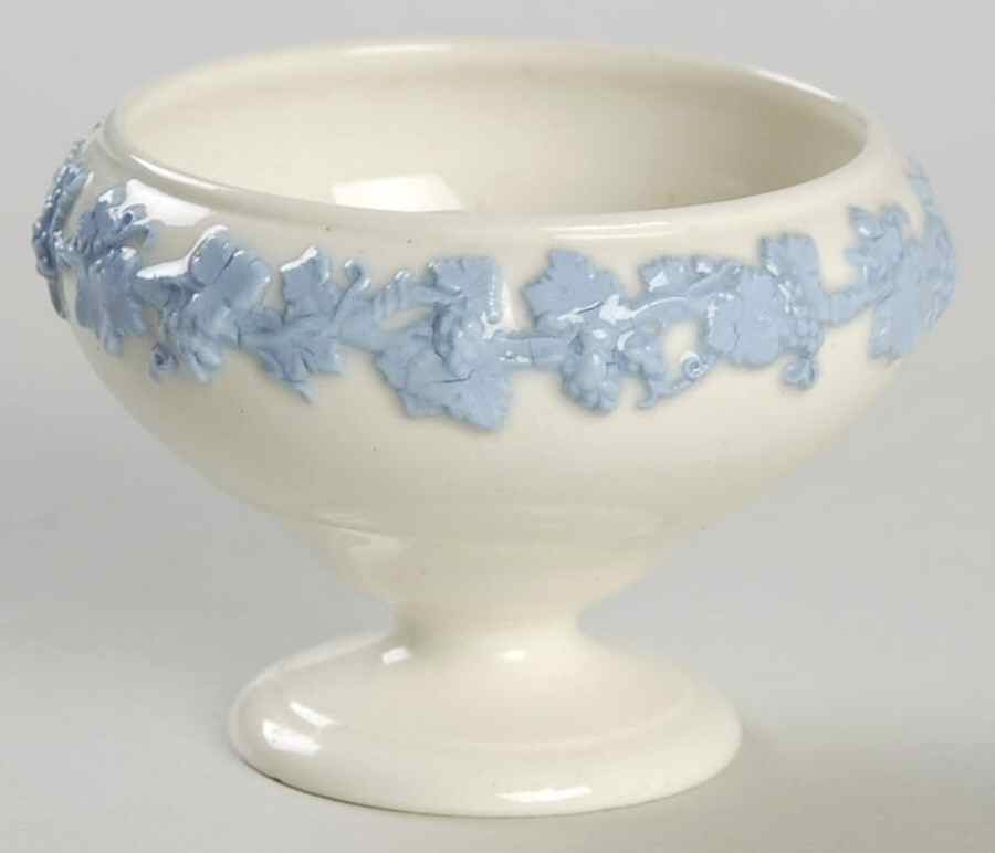 Lavender on Cream Color (Plain) Salt Dip by Wedgwood-1
