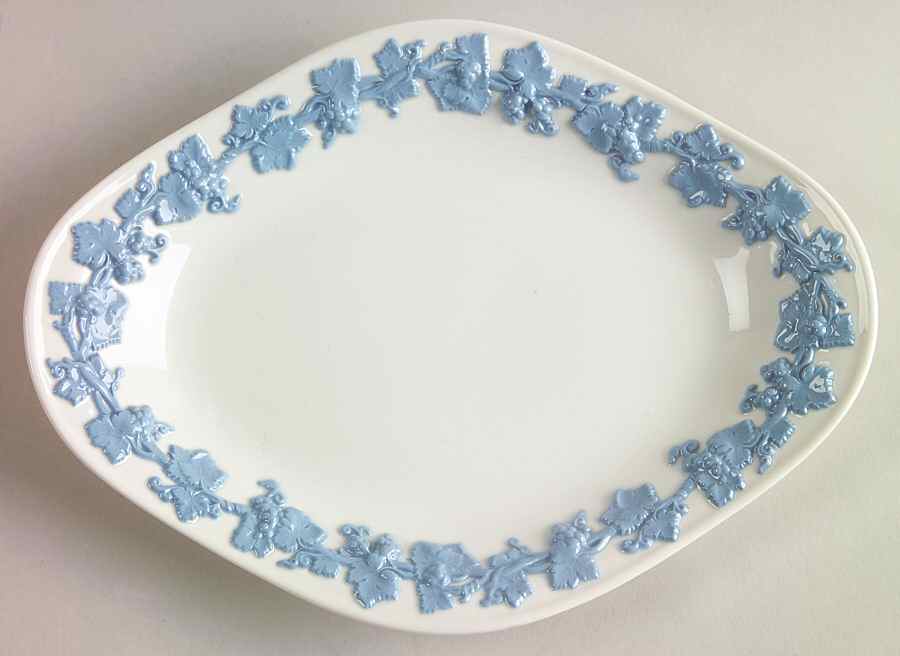 Lavender on Cream Color (Plain) Relish/Gravy Underplate by Wedgwood-1