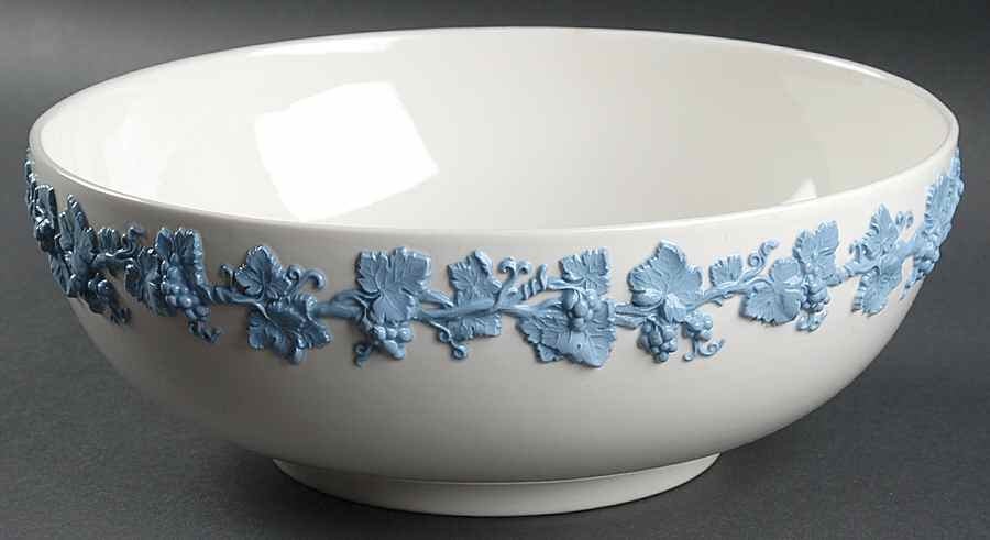 Lavender on Cream Color (Plain) 10" Large Salad Serving Bowl by Wedgwood-1