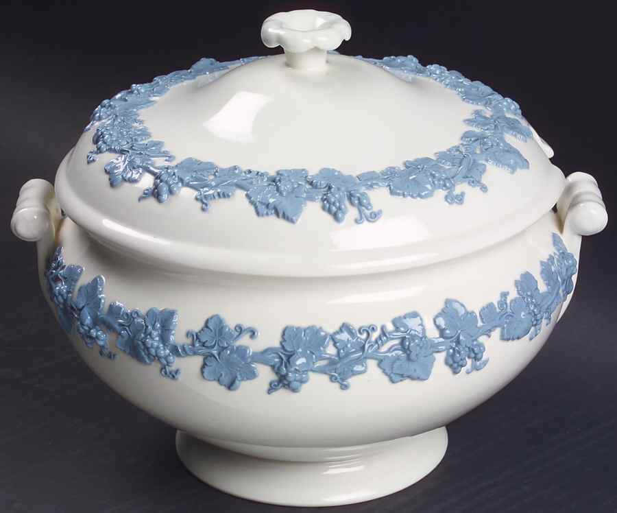 Lavender on Cream Color (Plain) Tureen &  Lid by Wedgwood-1