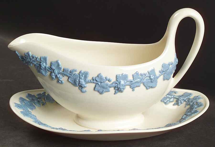 Lavender on Cream Color (Plain) Gravy Boat with Attached Underplate by Wedgwood-1