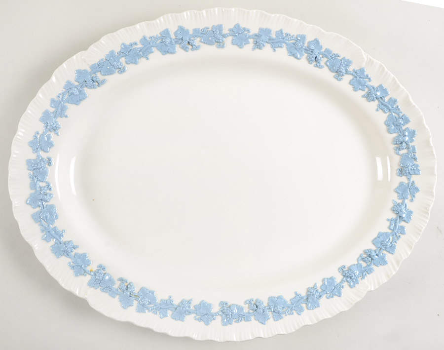 Lavender on Cream Color (Shell Edge) 17" Oval Serving Platter by Wedgwood-1