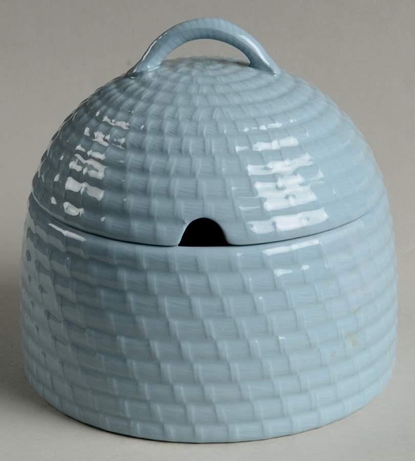 Lavender Honey Pot & Lid by Wedgwood-1