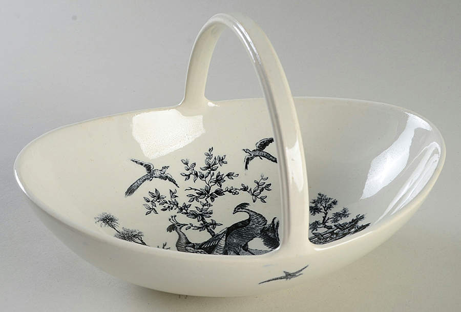 Liverpool Birds Black (No Trim) Large Basket by Wedgwood-1