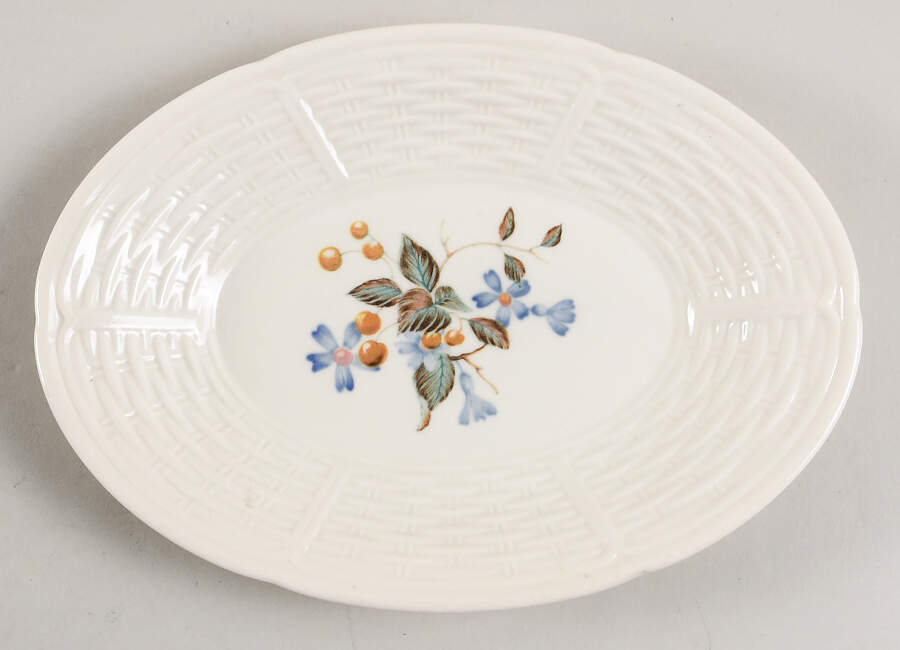 Londonderry Underplate for Gravy Boat by Wedgwood-1
