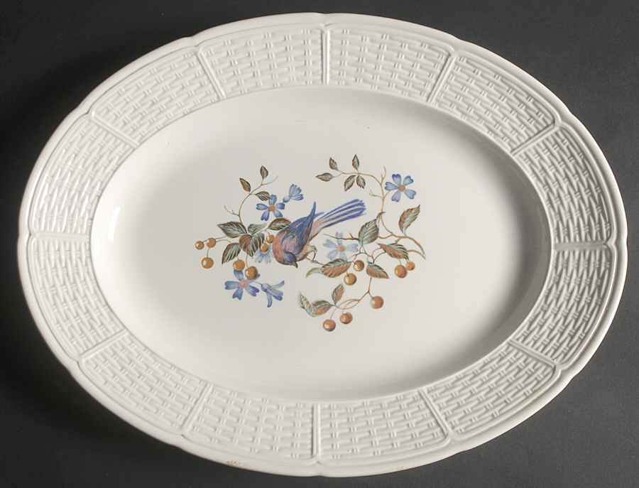 Londonderry 15" Oval Serving Platter by Wedgwood-1