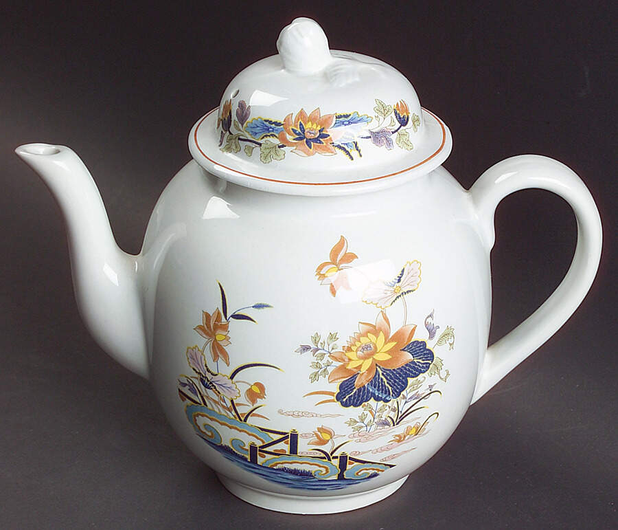 Lotus Teapot & Lid by Wedgwood-1
