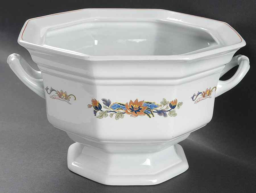 Lotus Tureen No Lid by Wedgwood-1