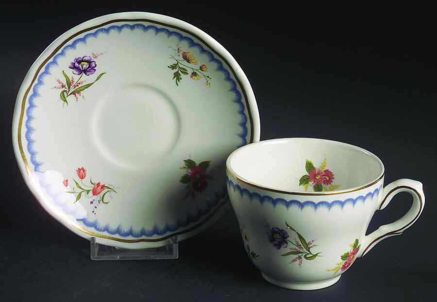 Lowestoft Footed Cup & Saucer Set by Wedgwood-1
