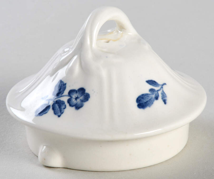 Ludlow Lid for Coffee Pot by Wedgwood-1