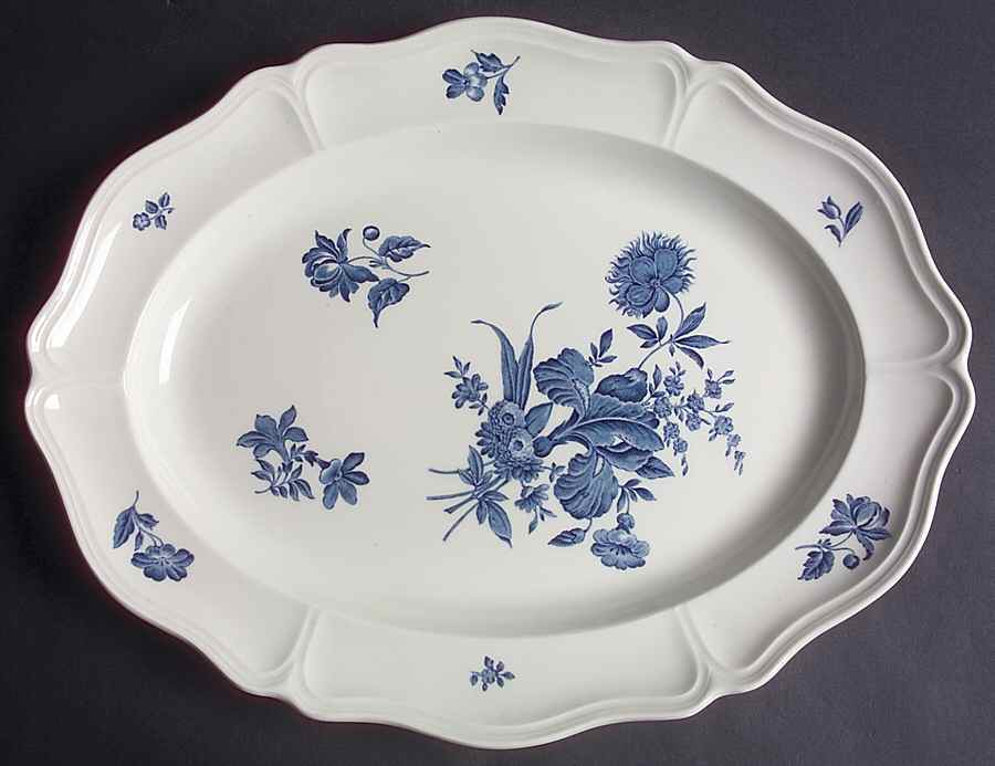 Ludlow 15" Oval Serving Platter by Wedgwood-1