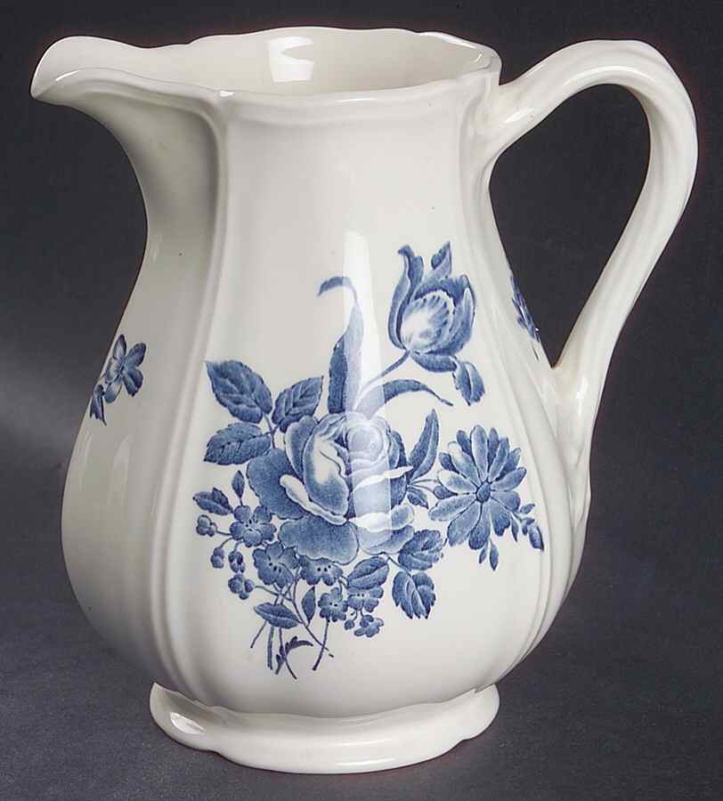 Ludlow 32 Oz Pitcher by Wedgwood-1