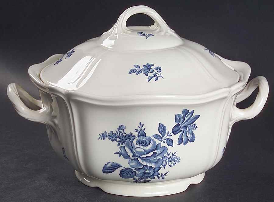 Ludlow Tureen &  Lid by Wedgwood-1