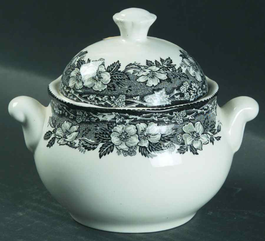 Malverne Sugar Bowl & Lid by Wedgwood-1