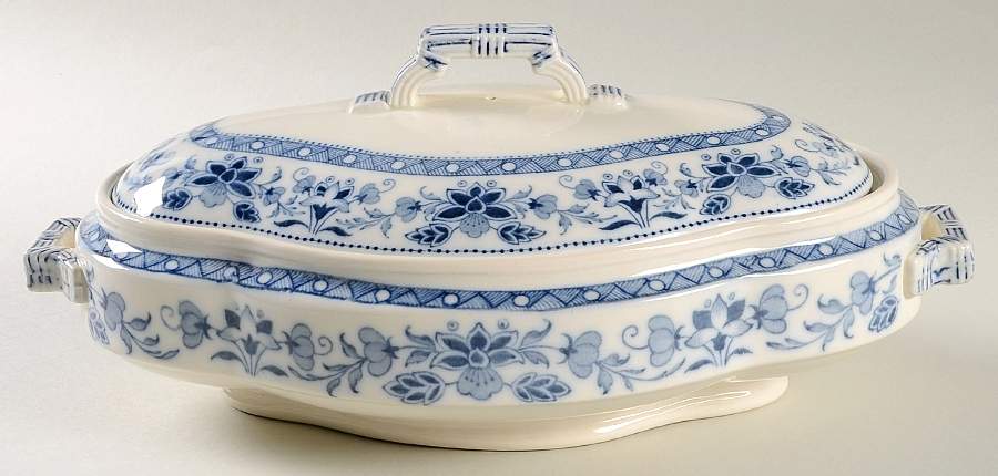 Mandarin Blue Oval Covered Vegetable by Wedgwood-1
