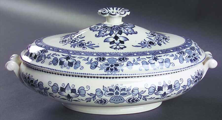 Mandarin Blue Oval Covered Vegetable by Wedgwood-1