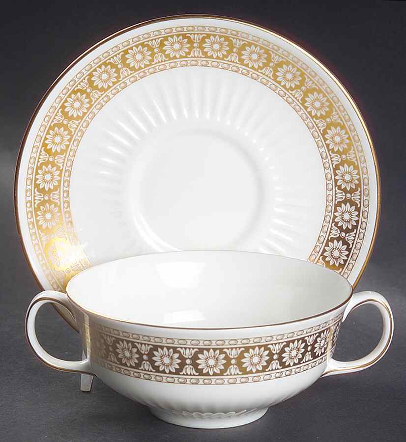 Marguerite Flat Cream Soup Bowl & Saucer Set by Wedgwood-1