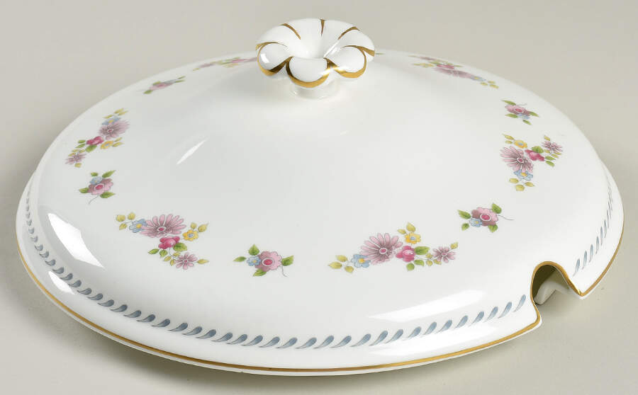 Marchmain Lid for Tureen by Wedgwood-1
