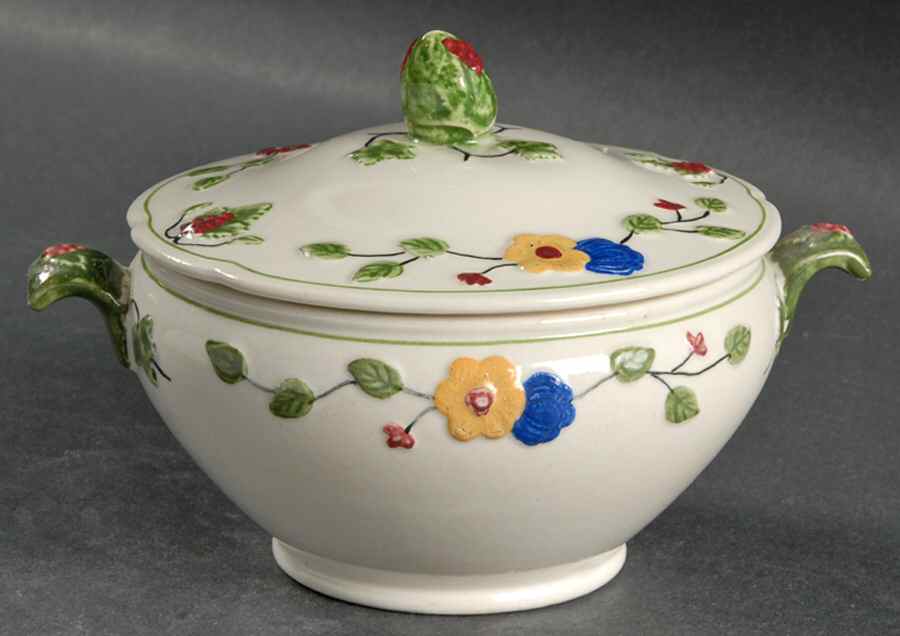 Marion Sugar Bowl & Lid by Wedgwood-1