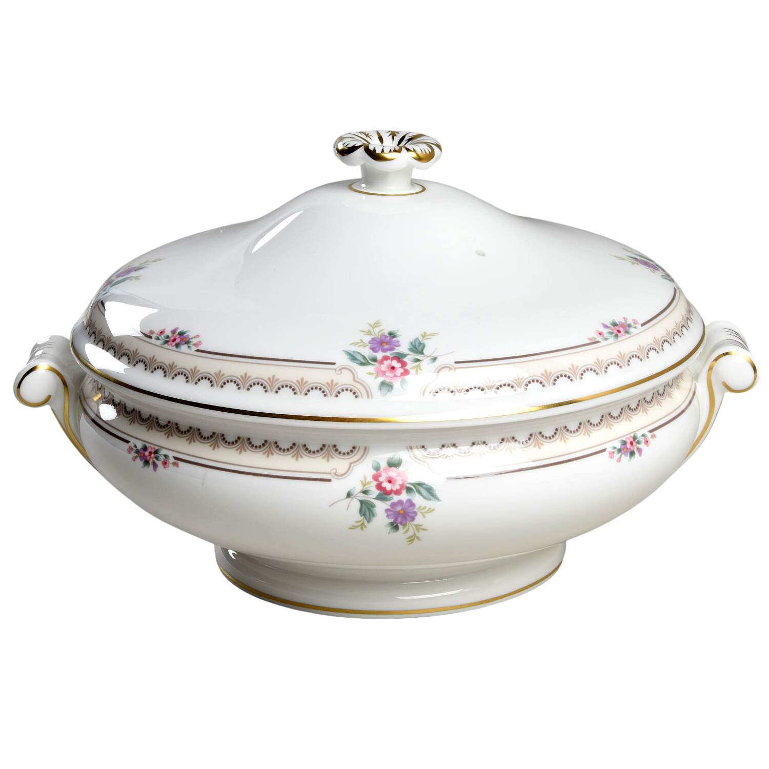 Markham Round Covered Vegetable by Wedgwood-1