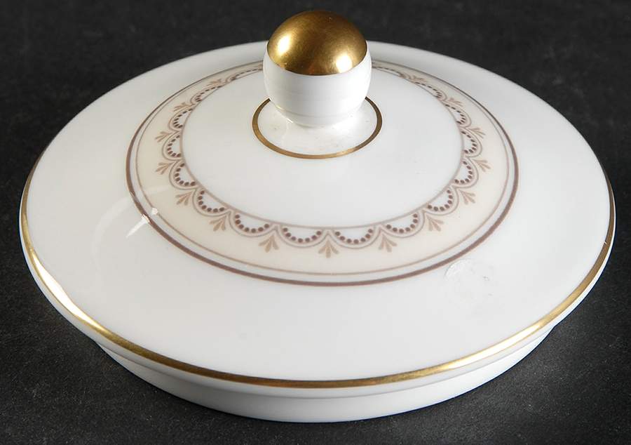 Markham Lid for 146 Shape Sugar Bowl by Wedgwood-1