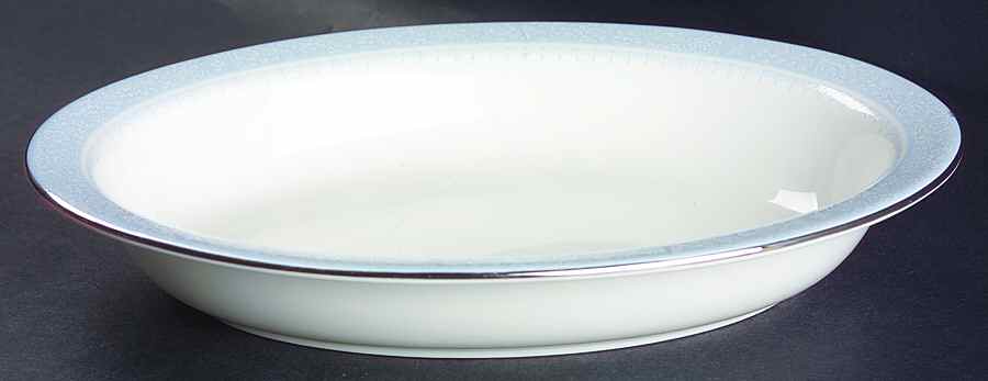 Mayfair (R4535, Bone China) 10" Oval Vegetable Bowl by Wedgwood-1