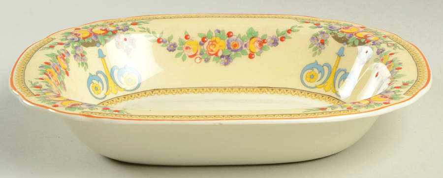 Mayfair (C1542) 9" Oval Vegetable Bowl by Wedgwood-1