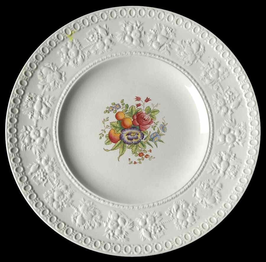 Mayfair (AL9338 , TK53, Wellesley Shape) Luncheon Plate by Wedgwood-1