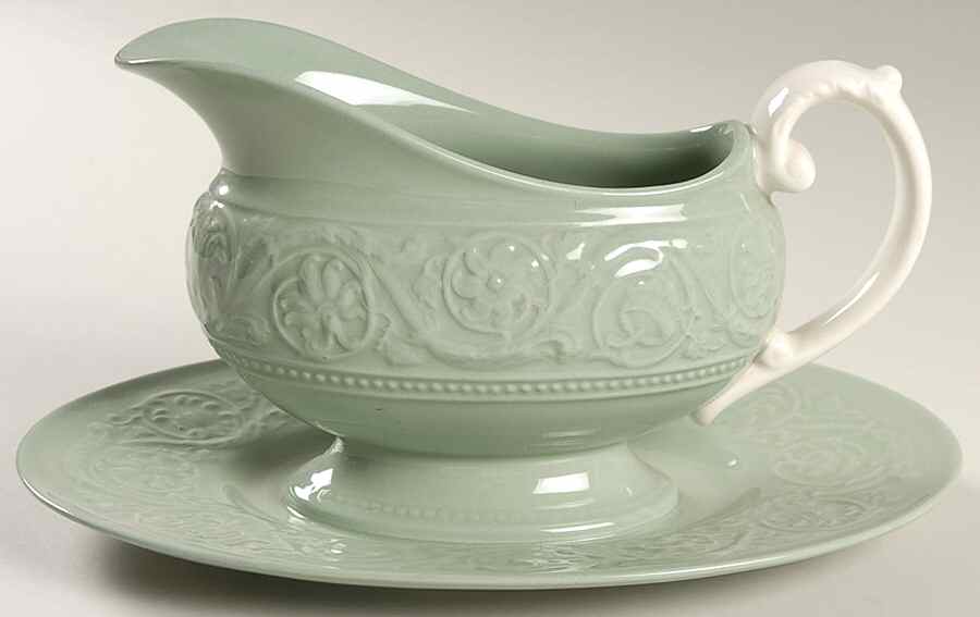 Medway Green Gravy Boat with Attached Underplate by Wedgwood-1