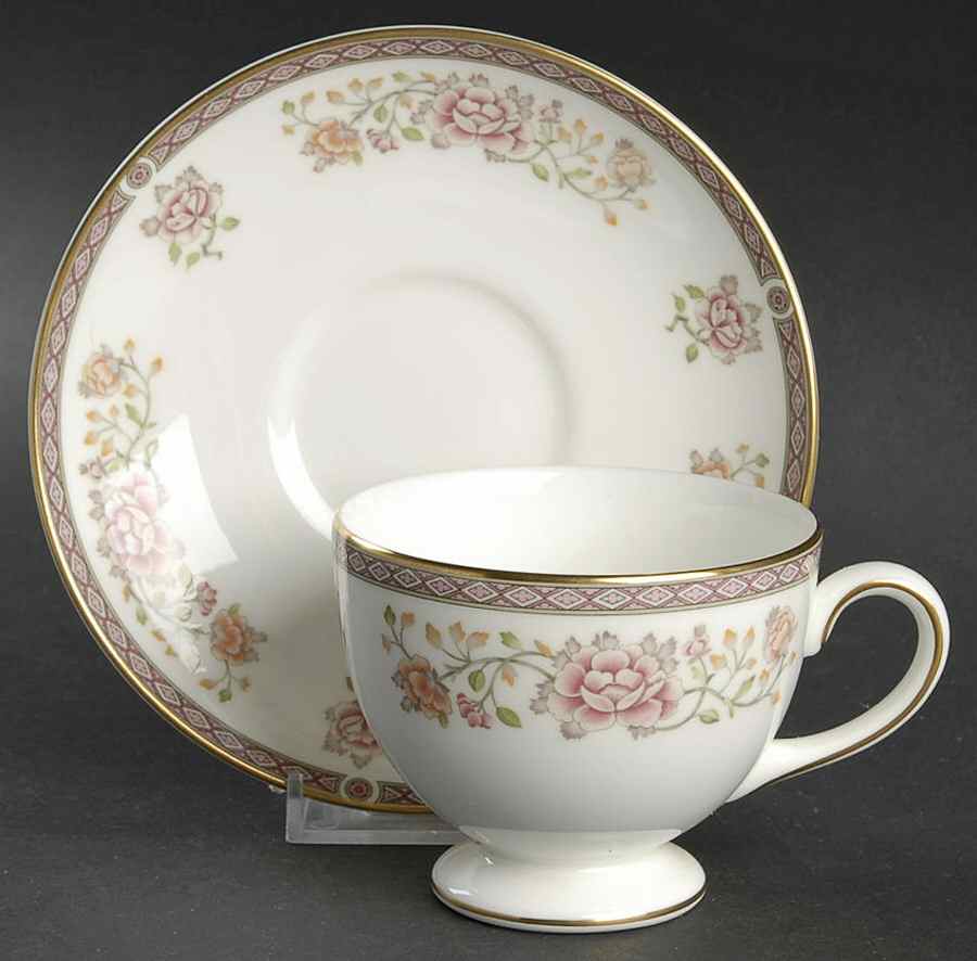 Melford Footed Cup & Saucer Set by Wedgwood-1