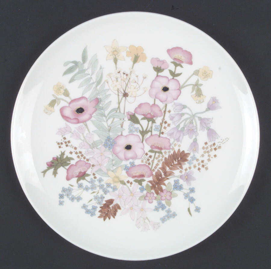 Meadow Sweet (Bone) Dinner Plate by Wedgwood-1
