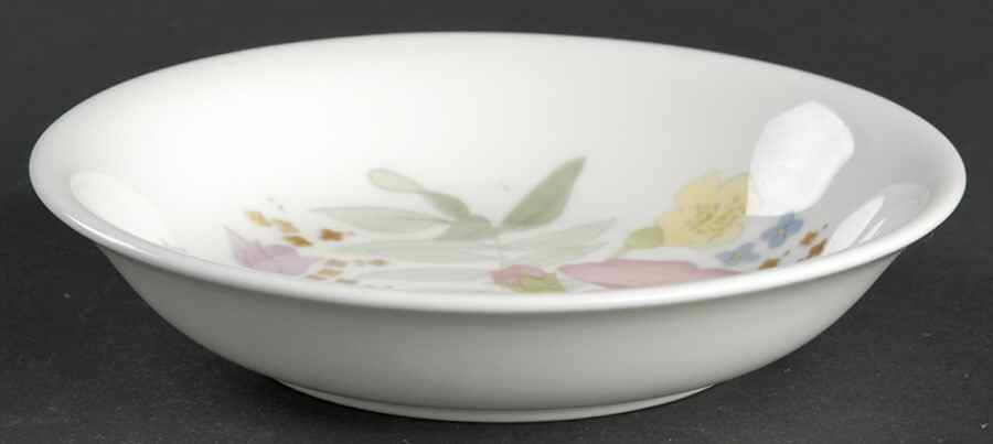 Meadow Sweet (Bone) Fruit/Dessert (Sauce) Bowl by Wedgwood-1