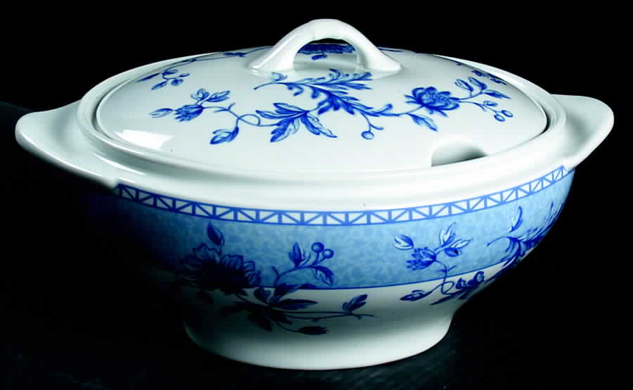 Mikado (Blue Flowers) Tureen &  Lid by Wedgwood-1