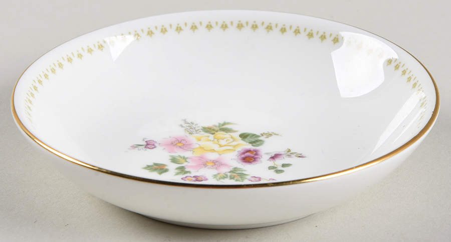 Mirabelle Sweet Meat Dish 4" by Wedgwood-1