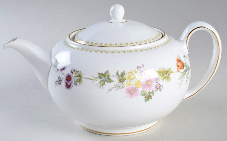 Mirabelle Teapot & Lid by Wedgwood-1